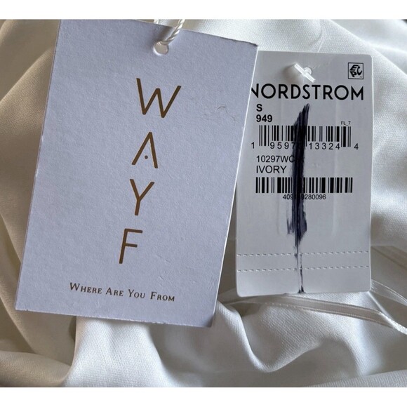 WAYF White Criss Cross Sleeveless Bodysuit Nordstrom Designer Size Small New - Picture 3 of 7